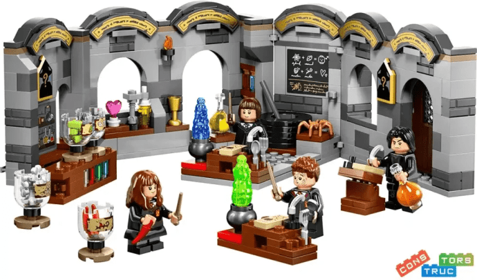 Блоковий конструктор LEGO Harry Potter Замок Гоґвортс: клас зіллєваріння (76431)  Фото №5