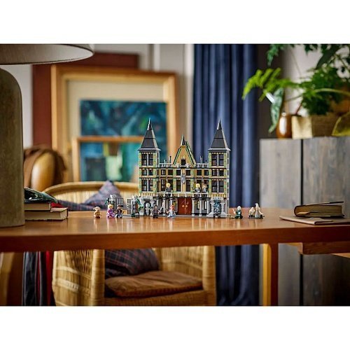 Блочный конструктор LEGO Harry Potter Имение семьи Малфой (76453)  Фото №6