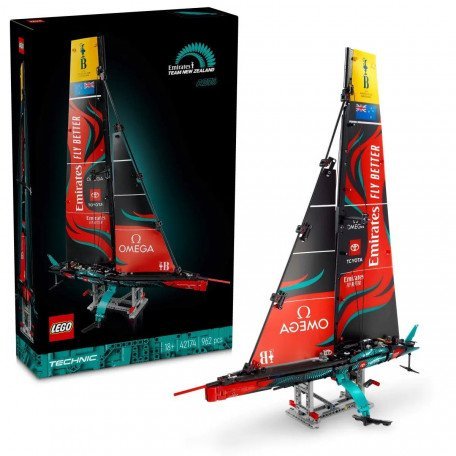 Блоковий конструктор LEGO Technic Яхта Emirates Team New Zealand AC75 (42174)  Фото №8