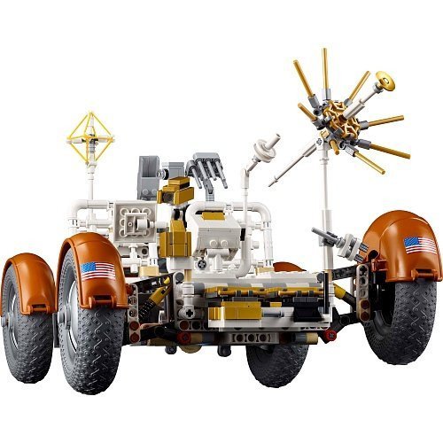 Блоковый конструктор LEGO Лунный автомобиль NASA Apollo (42182)  Фото №2