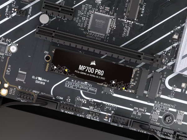 SSD накопичувач Corsair MP700 PRO 4 TB (CSSD-F4000GBMP700PNH)  Фото №0
