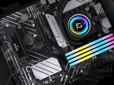 SSD накопичувач Corsair MP700 PRO 4 TB (CSSD-F4000GBMP700PNH)  Фото №1