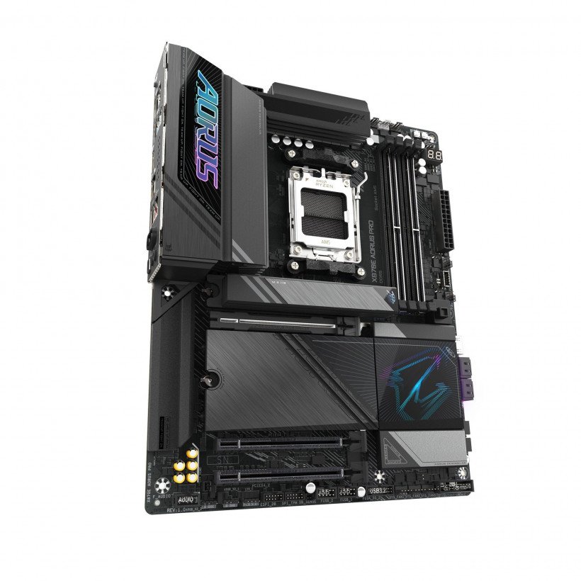 Материнская плата GIGABYTE X870E AORUS PRO  Фото №0