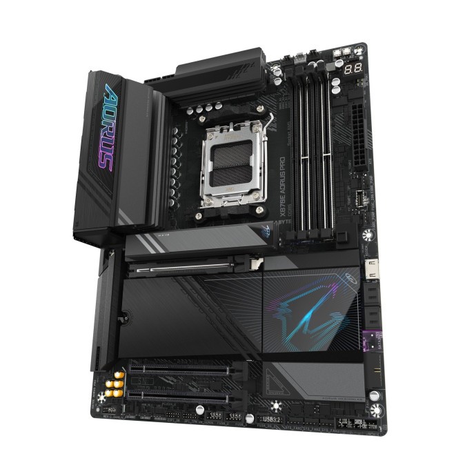 Материнская плата GIGABYTE X870E AORUS PRO  Фото №1