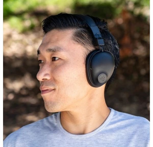 Навушники з мікрофоном JLAB Studio Pro Wireless Over Ear Black (IEUHBASTUDIOPRORBLK4)  Фото №2