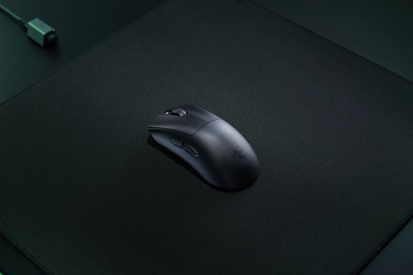 Миша Razer DeathAdder V3 HyperSpeed Black (RZ01-05140100-R3G1)  Фото №0