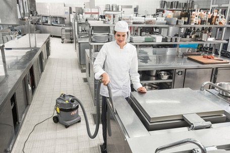Професійний пилосос Karcher NT 22/1 Ap Te L (1.378-610.0)  Фото №5