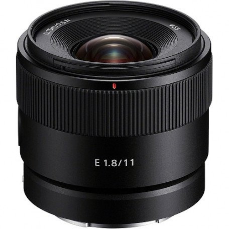 Широкоугольный объектив Sony SEL11F18 11mm f/1,8