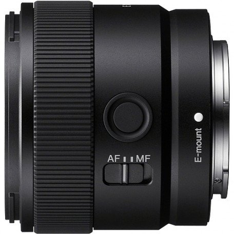 Широкоугольный объектив Sony SEL11F18 11mm f/1,8  Фото №2