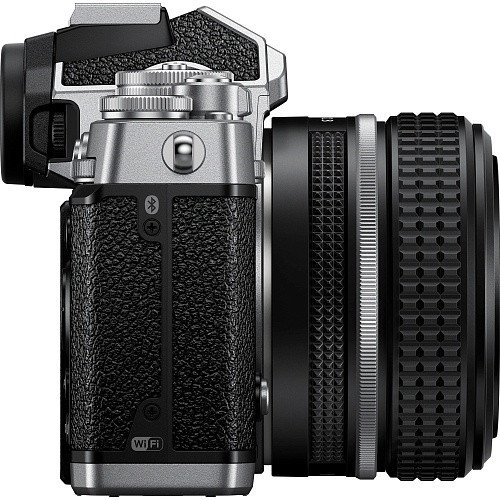 Бездзеркальний фотоапарат Nikon Z fc Body (VOA090AE)  Фото №5