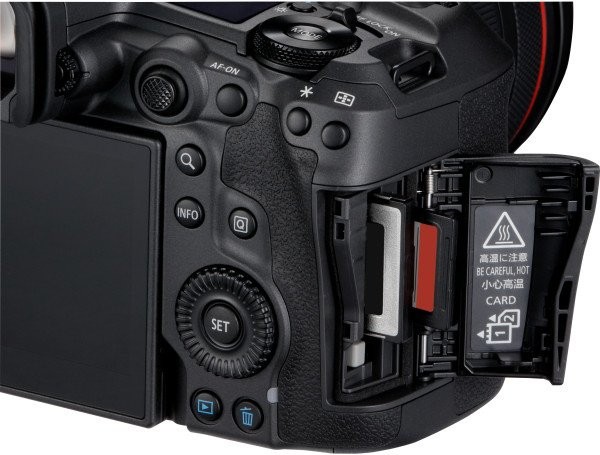 Бездзеркальний фотоапарат Canon EOS R5 kit (24-105mm)L IS (4147C013)  Фото №7