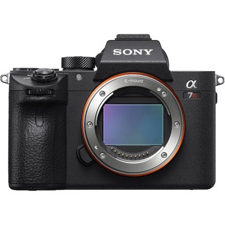 Бездзеркальний фотоапарат Sony Alpha A7R III body (ILCE7RM3)