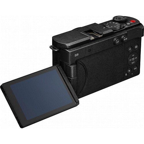 Бездзеркальний фотоапарат Panasonic Lumix DC-S9 Jet Black Body (DC-S9E-K)  Фото №3