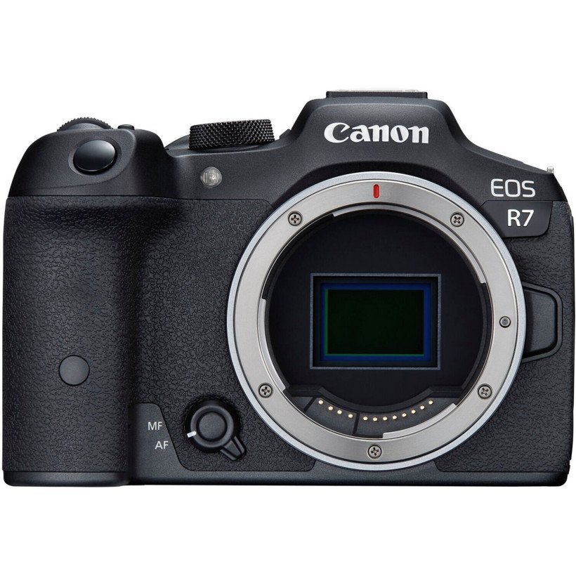 Бездзеркальний фотоапарат Canon EOS R7 body + Adapter EF-RF (5137C018)