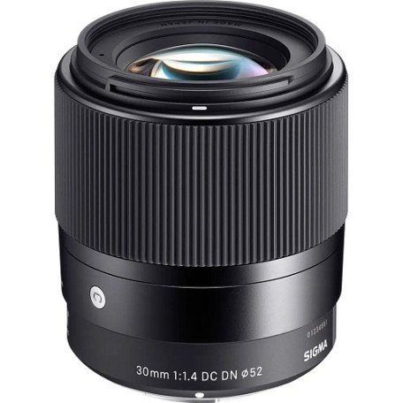 Стандартный объектив Sigma AF 30mm f/1,4 DC DN (Canon RF)