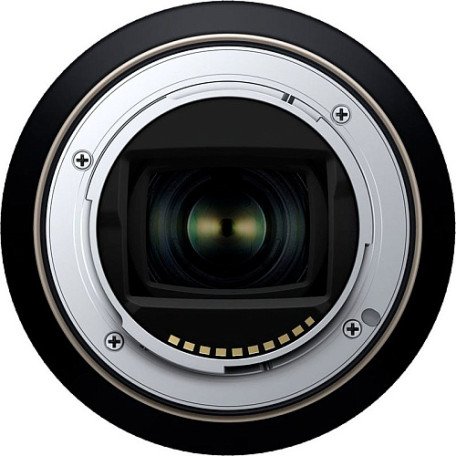 Длиннофокусный объектив Tamron AF 28-200mm f/2.8-5.6 Di III RXD  Фото №2