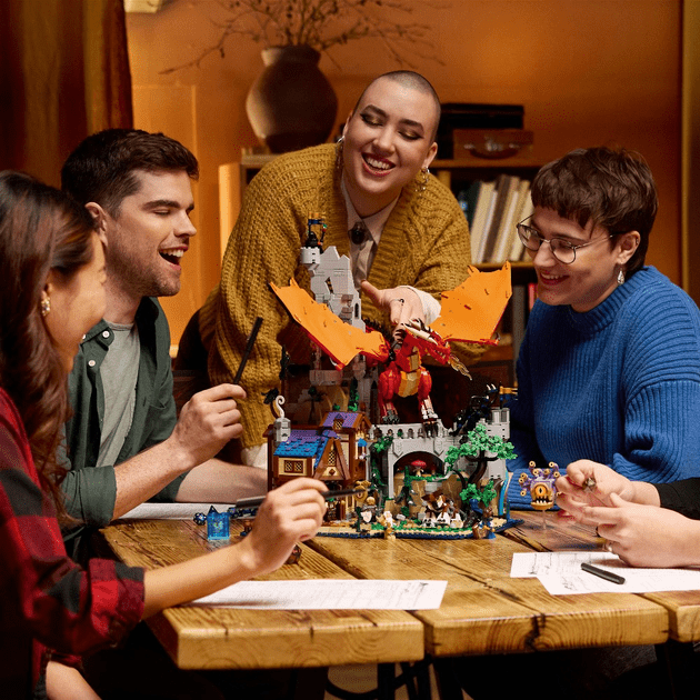 Блочный конструктор LEGO Ideas Подземелья и драконы: Сказка Красного Дракона (21348)  Фото №1