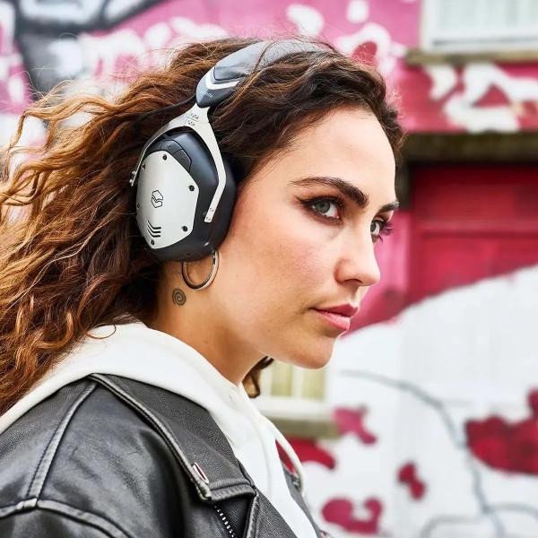 Наушники с микрофоном V-Moda Crossfade 3 Wireless Gunmetal Black (XFBT3-GNBK)  Фото №2