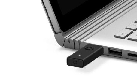 Бездротовий адаптер для геймпада Xbox One Microsoft Wireless Adapter for Windows 10 (6HN-00003)  Фото №2