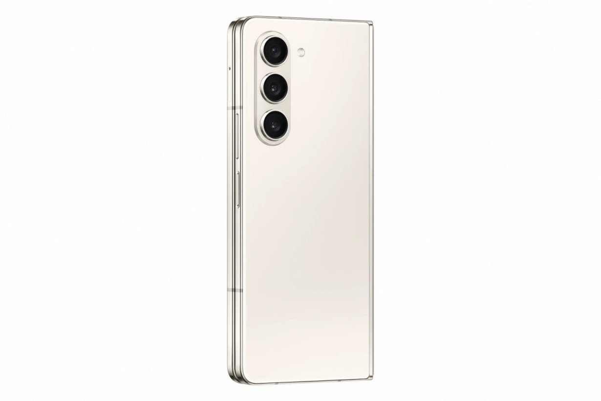 Смартфон Samsung Galaxy Fold5 SM-F9460 12/256GB Cream  Фото №1