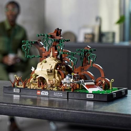 Блочный конструктор LEGO Star Wars Диорама тренировка Джедая на Дагобе (75330)  Фото №2
