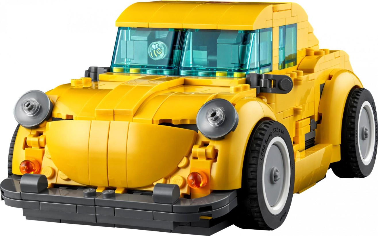 Блоковий конструктор LEGO Icons Бамблбі (10338)  Фото №1
