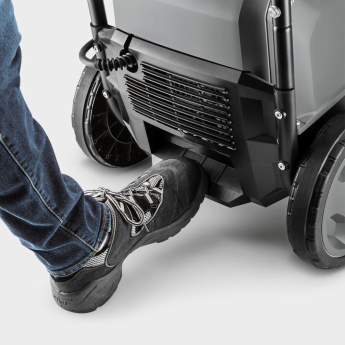 Мийка високого тиску Karcher HD 9/20-4 М Classic (1.367-903.0) (UA)  Фото №6