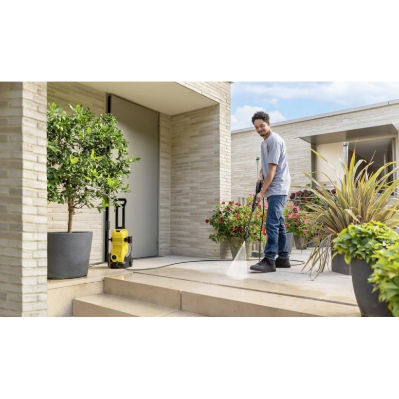 Мийка високого тиску Karcher K 3 CAR &amp; HOME 1600Вт, 20-120бар, 380л/год, шланг 6м (1.676-356.0) (UA)  Фото №0