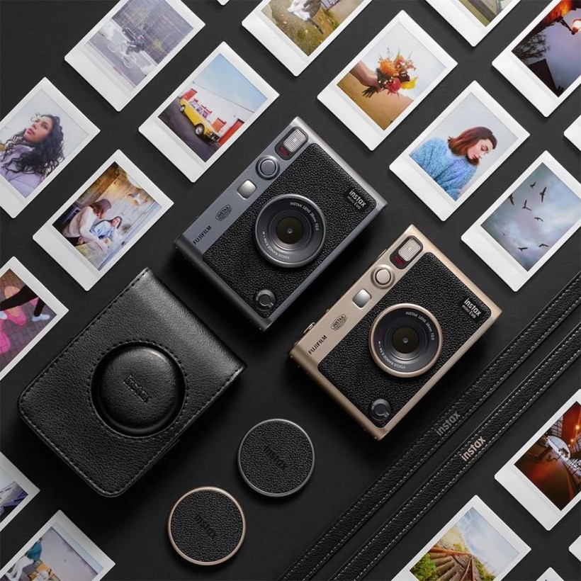 Фотокамера миттєвого друку Fujifilm Instax Mini EVO 90th Anniversary Dark Silver Bundle Limited Edition  Фото №1