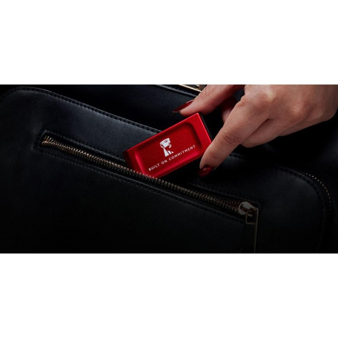 SSD накопичувач Kingston XS1000 1 TB Black (SXS1000/1000GA)  Фото №5