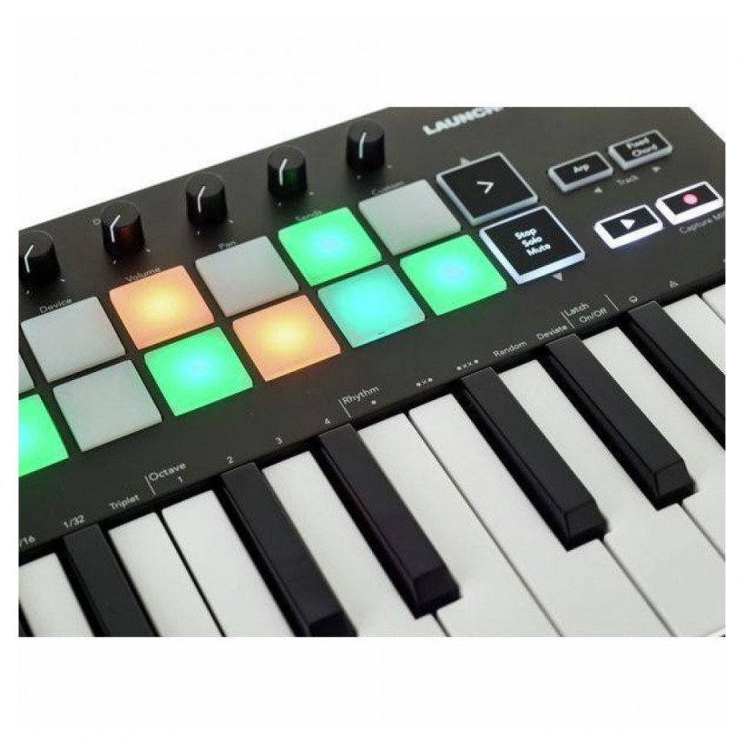 MIDI-клавиатура Novation Launchkey Mini MK3  Фото №3