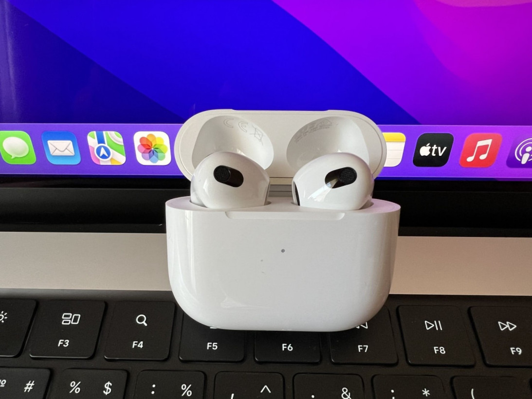 Наушники TWS Apple AirPods 3rd generation (MME73)  Фото №4