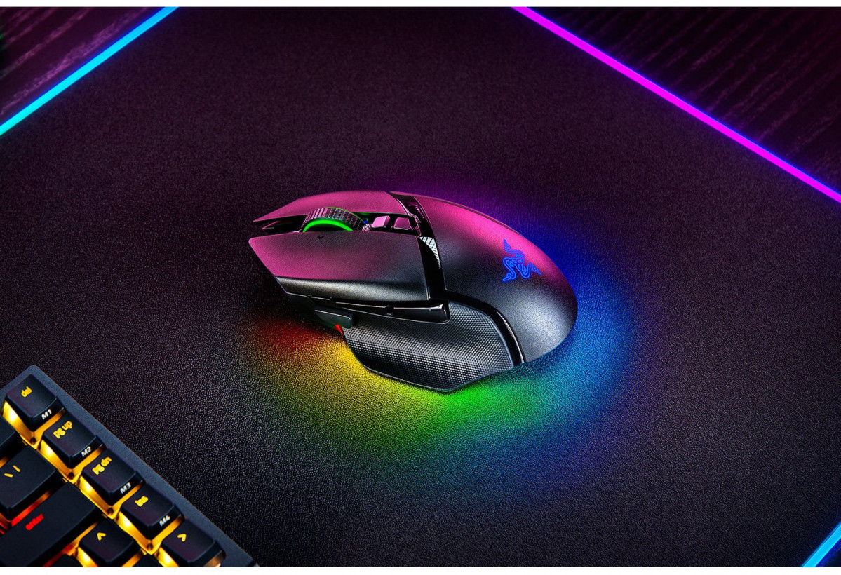 Мышь Razer Basilisk V3 Pro Black (RZ01-04620100-R3G1)  Фото №1